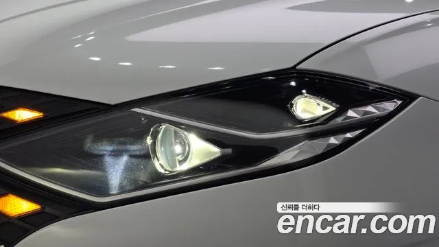 Hyundai Grandeur Grandeur (New) — Фото автомобиля 7