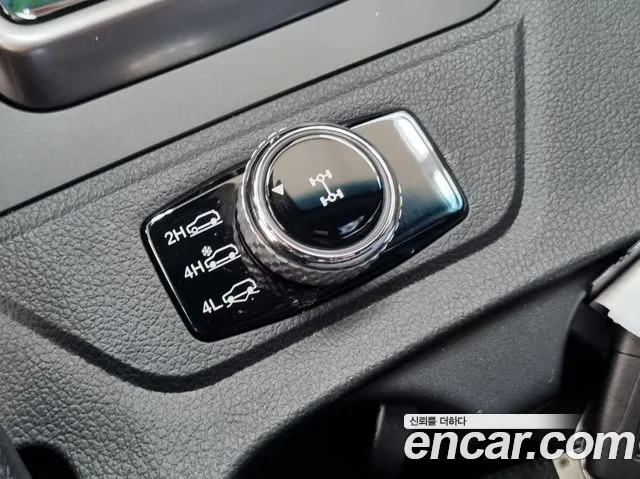 KG_Mobility_Ssangyong Rexton — Фото автомобиля 12