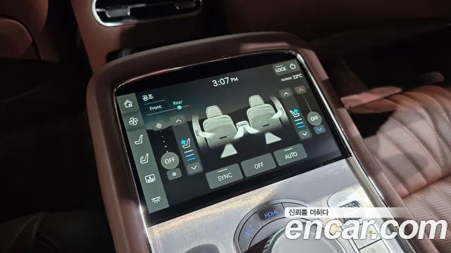 Genesis G90 Бензин 3.5 турбо AWD — Фото автомобиля 27
