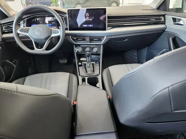 Volkswagen Sagitar — Фото автомобиля 7