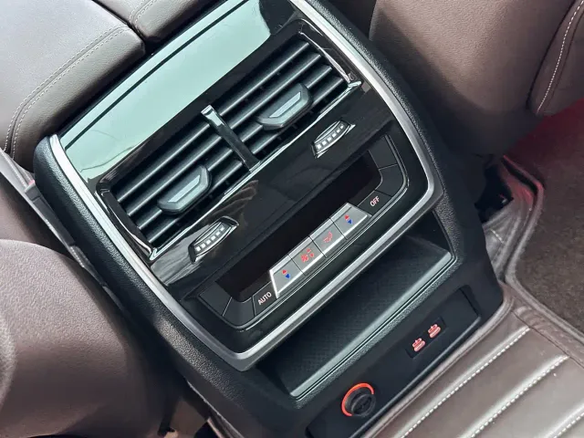 BMW X5 — Фото автомобиля 5
