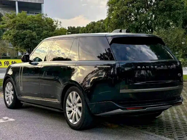 Land Rover Range Rover — Фото автомобиля 3