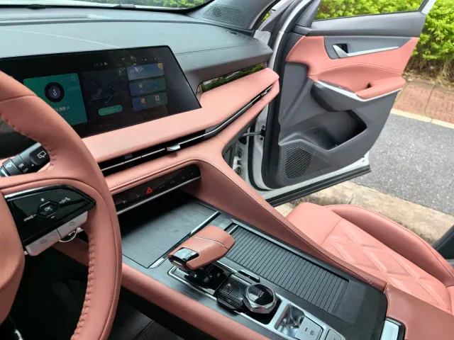 Changan CS75 Plus — Фото автомобиля 27