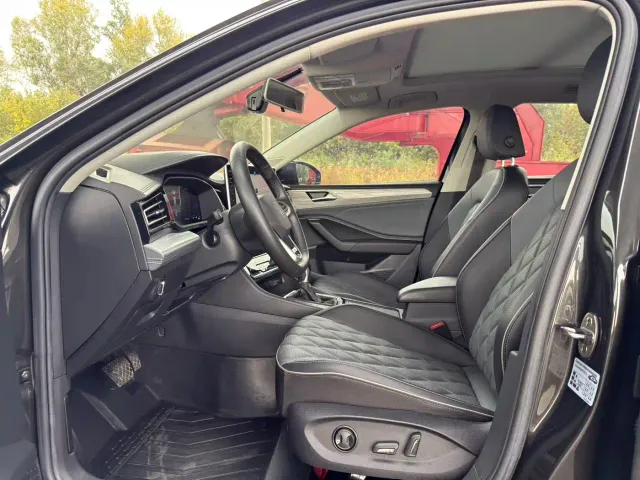 Volkswagen Sagitar — Фото автомобиля 9