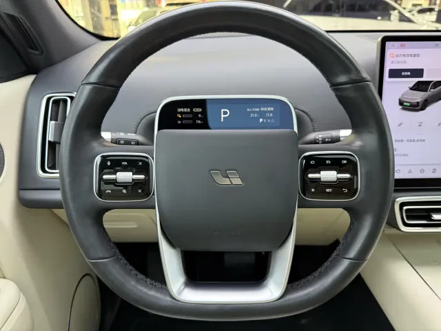 Li Auto L7 — Фото автомобиля 15