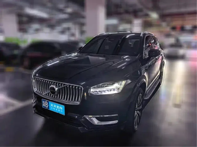 Фотография автомобиля — Volvo XC90