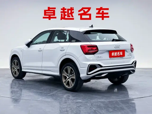 Audi Q2L — Фото автомобиля 8