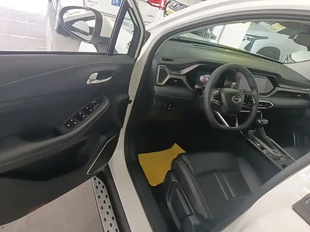 GAC Trumpchi GS4 — Фото автомобиля 15
