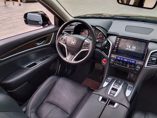 Honda Avancier — Фото автомобиля 11
