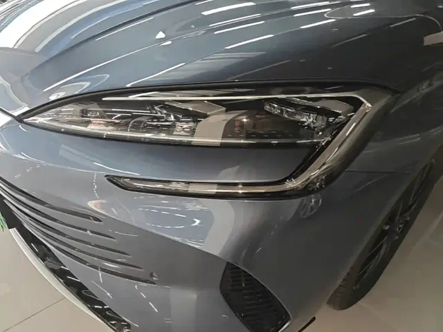 BYD Seal — Фото автомобиля 23