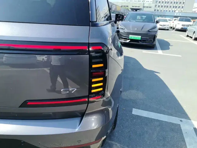 GAC Trumpchi Xiangwang S7 — Фото автомобиля 7