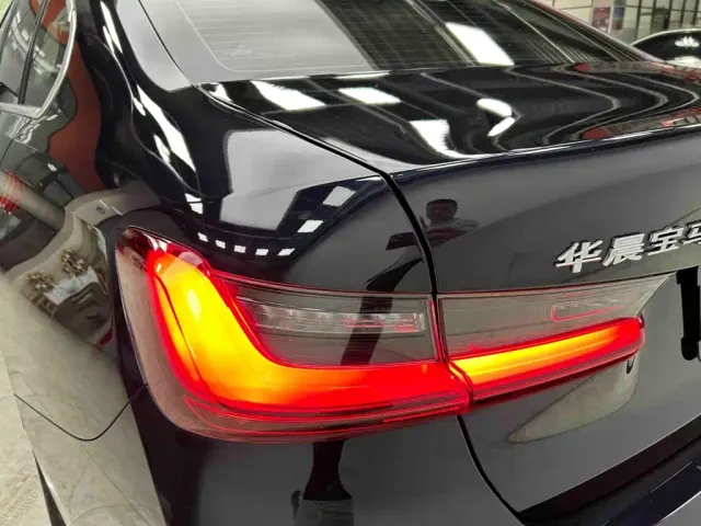 BMW 3 Series — Фото автомобиля 25