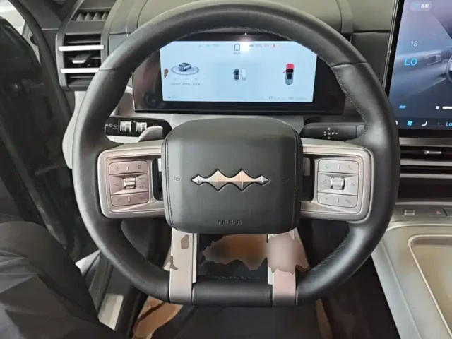 BYD FangChengBao Titanium 7 — Фото автомобиля 10