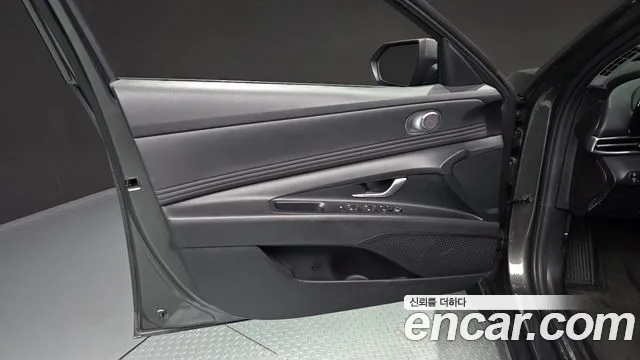 Hyundai Avante CN7 — Фото автомобиля 13