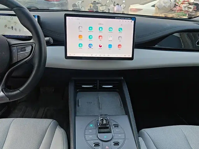 BYD Seal 06 — Фото автомобиля 12