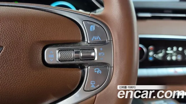 Genesis GV70 — Фото автомобиля 22