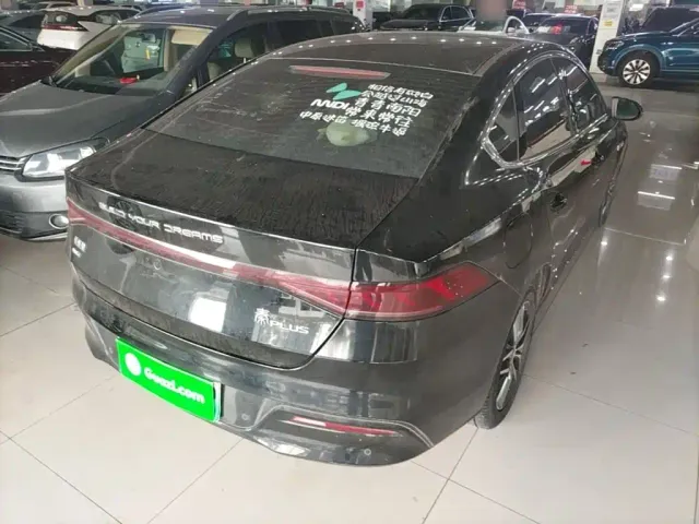 BYD Qin PLUS — Фото автомобиля 6