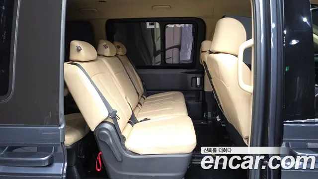 Hyundai Staria Staria Tourer 11 мест — Фото автомобиля 12