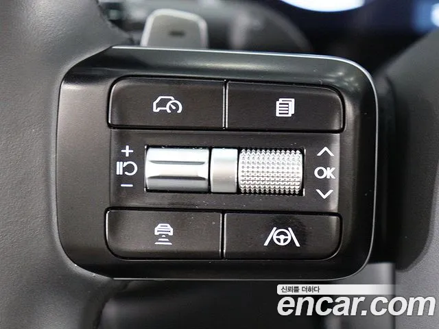 Hyundai Grandeur GN7 — Фото автомобиля 16
