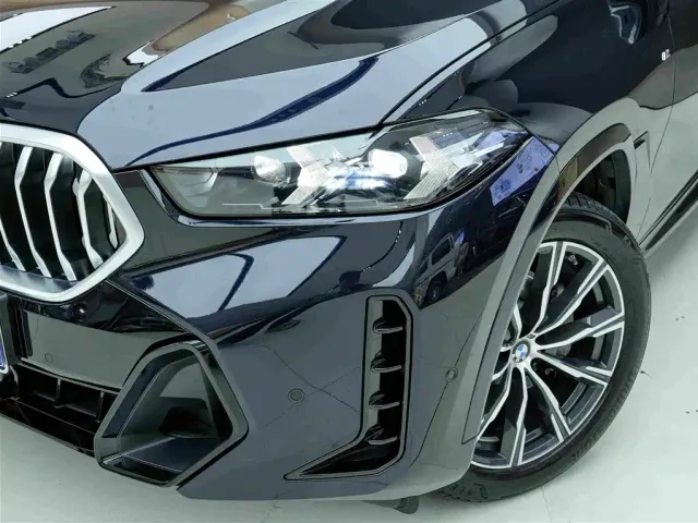 BMW X6 — Фото автомобиля 16