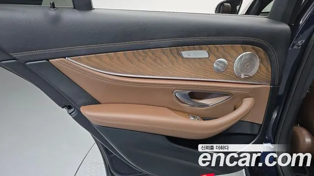 Mercedes-Benz E-Class W213 — Фото автомобиля 14