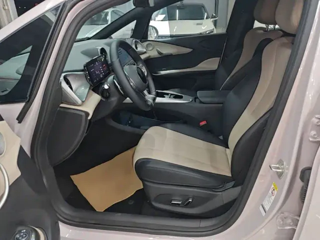 BYD Dolphin — Фото автомобиля 14