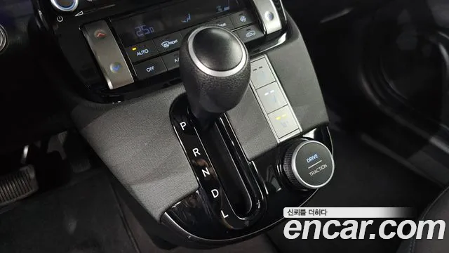 Hyundai Casper — Фото автомобиля 12