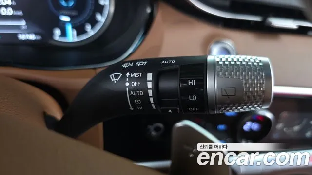 Genesis GV70 2.5T Бензин AWD — Фото автомобиля 20