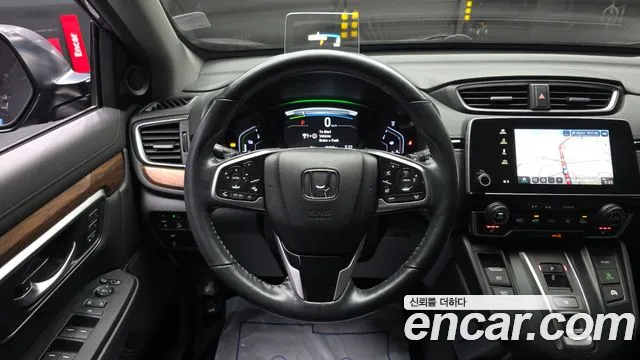 Honda CR-V CR-V 5-е поколение 2.0 гибрид Touring 4WD — Фото автомобиля 13