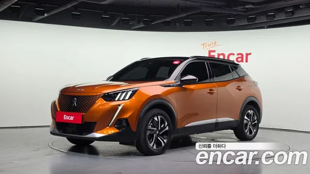Фотография автомобиля — Peugeot 2008