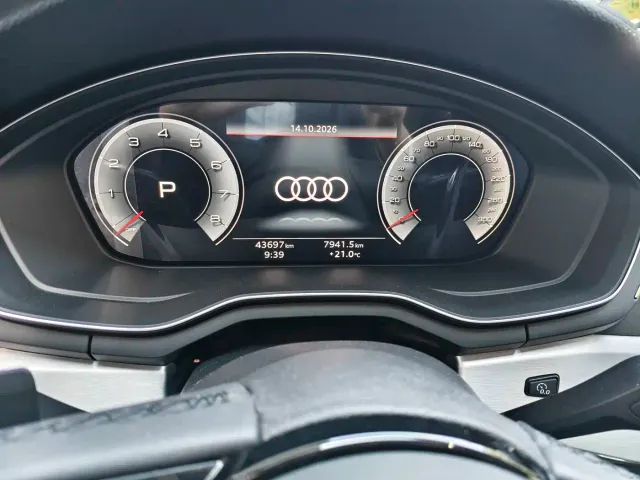 Audi A4L — Фото автомобиля 12