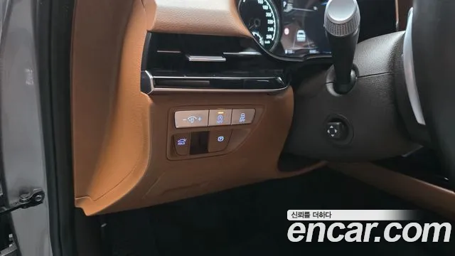 Genesis G80 Бензин 2.5 турбо AWD — Фото автомобиля 14