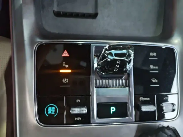 BYD Seal — Фото автомобиля 13