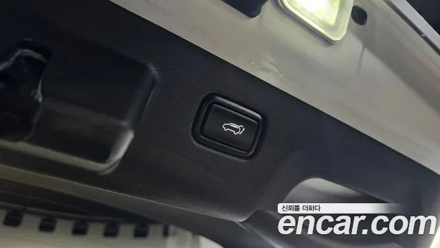 Kia EV6 — Фото автомобиля 17