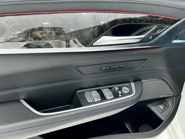 BMW 6 Series Gran Turismo — Фото автомобиля 23