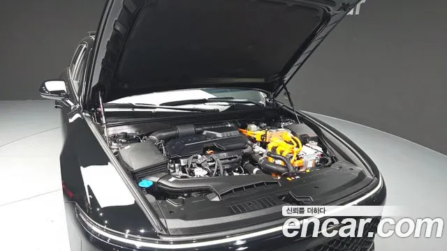 Hyundai Grandeur — Фото автомобиля 6