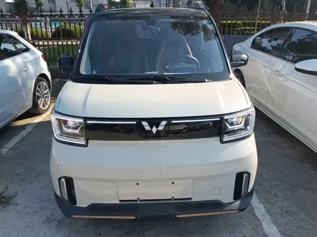 Wuling Hongguang Mini EV — Фото автомобиля 2