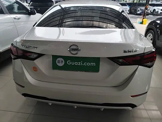 Nissan Sylphy — Фото автомобиля 5