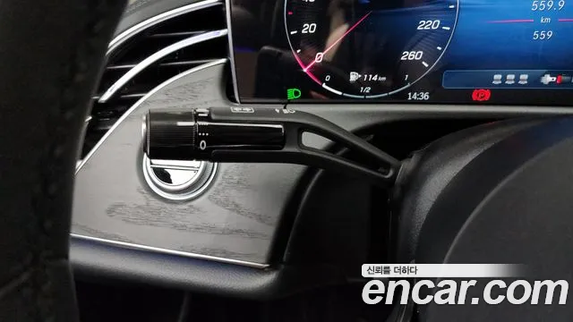 Mercedes-Benz E-Class — Фото автомобиля 27