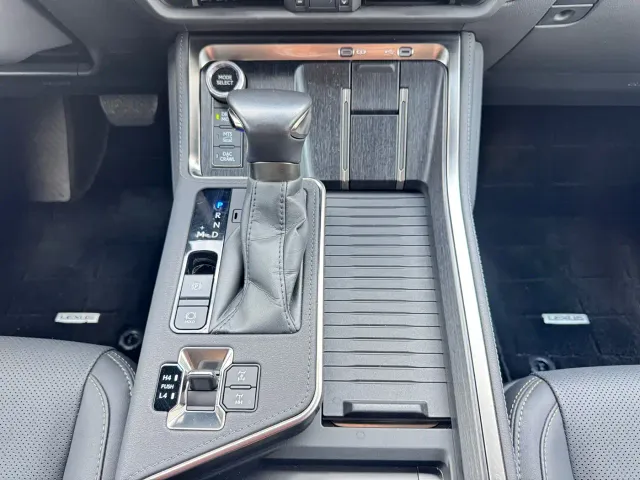 Lexus GX — Фото автомобиля 20