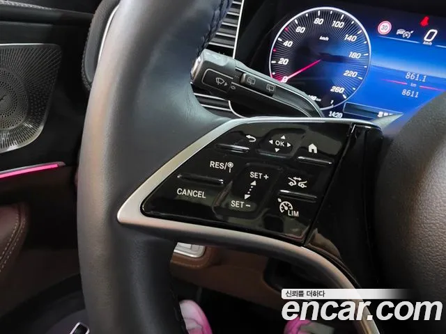 Mercedes-Benz GLE-Class — Фото автомобиля 10