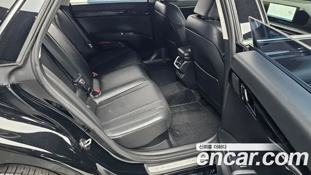 Hyundai Grandeur GN7 — Фото автомобиля 17
