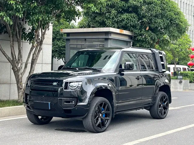 Фотография автомобиля — Land Rover Defender