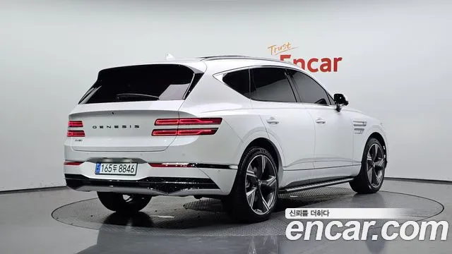 Genesis GV80 2.5T Бензин 2WD — Фото автомобиля 2