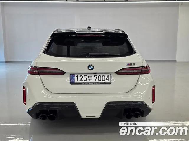 BMW M5 G90 — Фото автомобиля 4