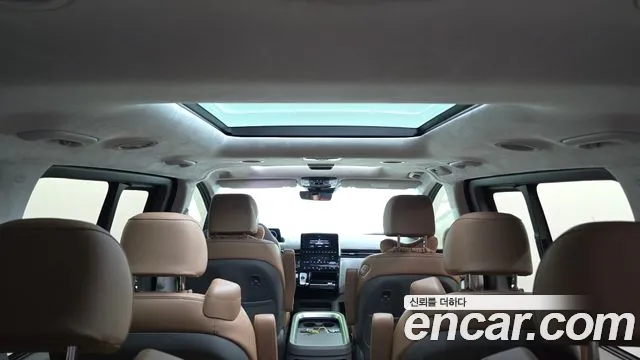 Hyundai Staria Staria 4WD Lounge 9 мест — Фото автомобиля 20