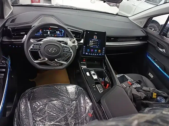 Hyundai Custo — Фото автомобиля 5