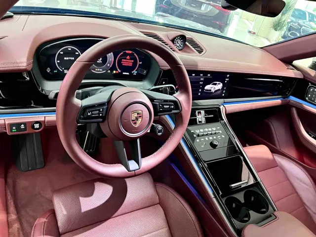 Porsche Panamera — Фото автомобиля 5