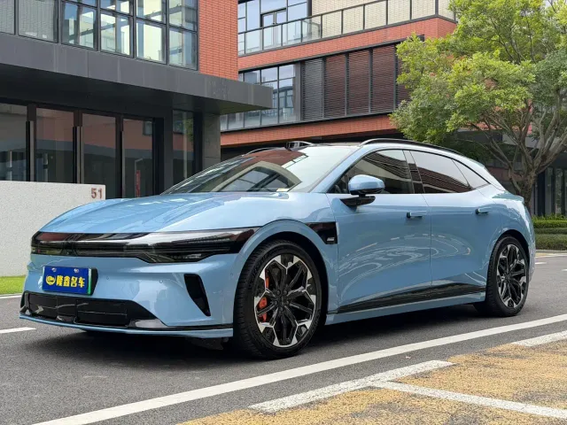 Фотография автомобиля — Zeekr 007 GT