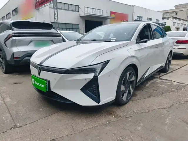 Фотография автомобиля — Lingxi L